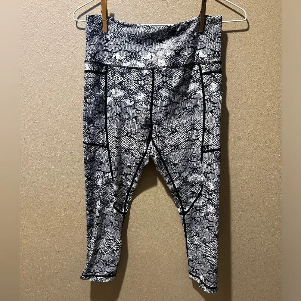 NWOT ZYIA Leggings‎